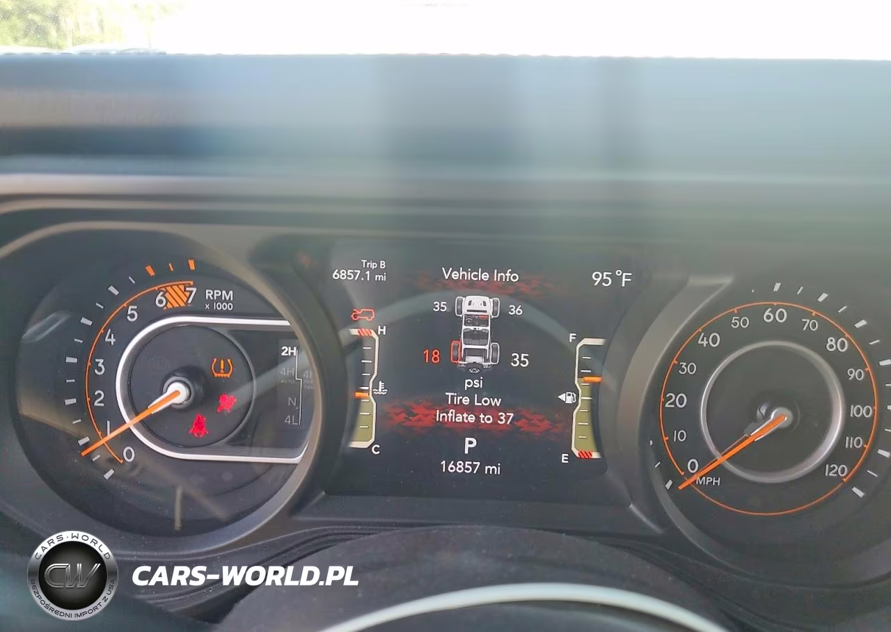 2024 Jeep Wrangler Rubicon VIN:1C4RJXFG1RW290115 - 9