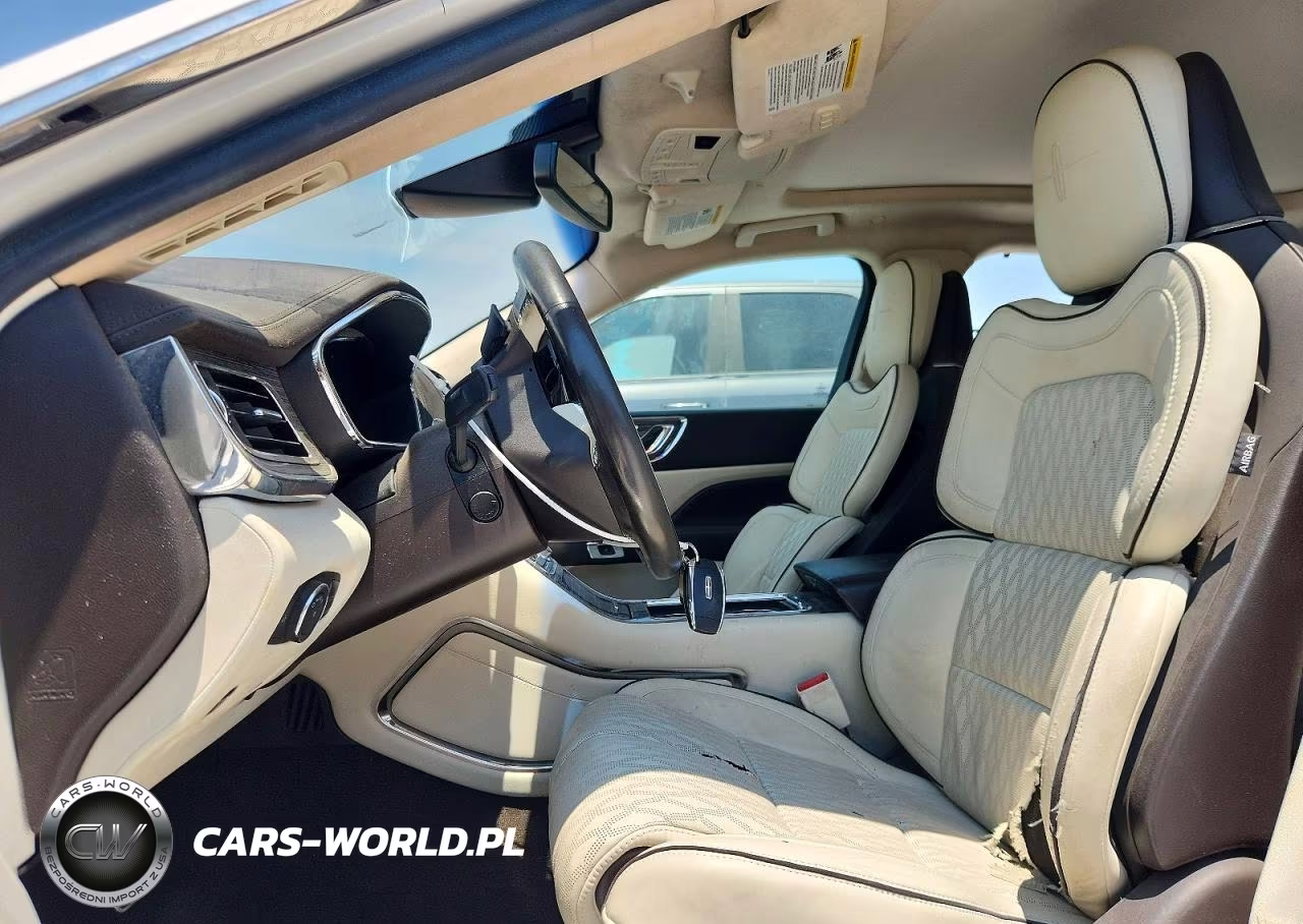2019 Lincoln Continental Black Label VIN:1LN6L9BC7K5602540 - 7