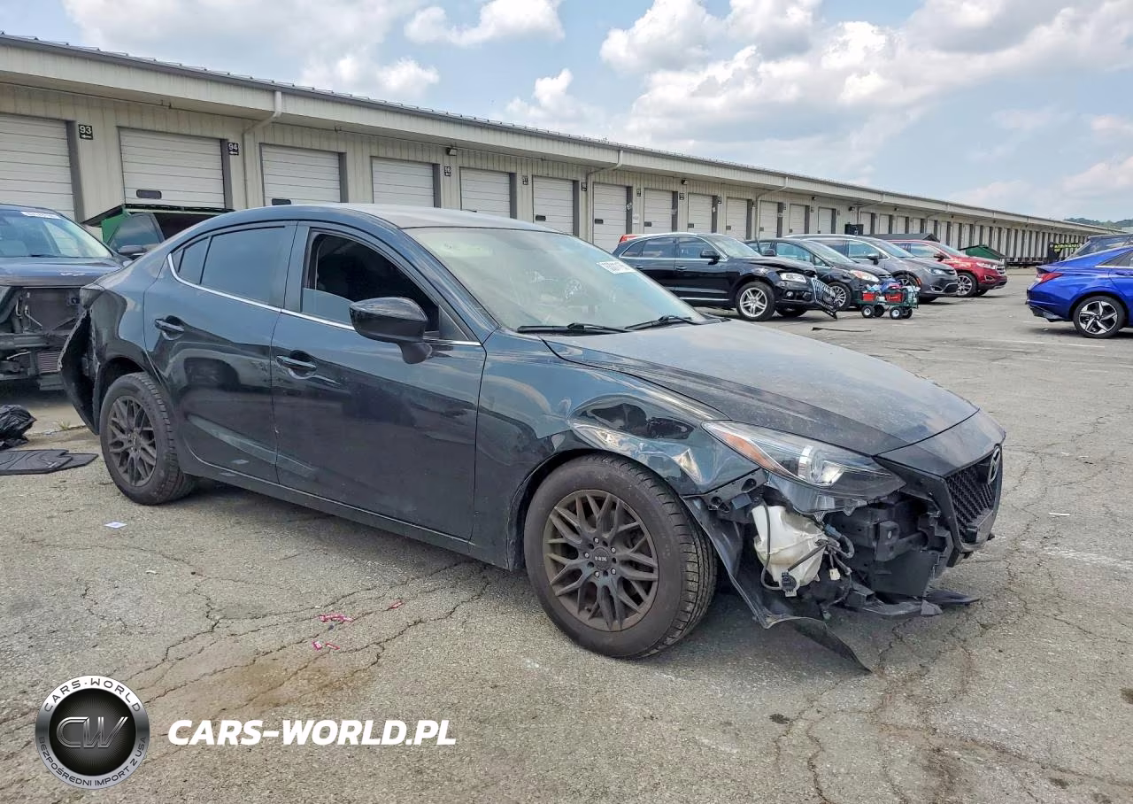 2015 Mazda 3 Touring VIN:JM1BM1V7XF1255122 - 4