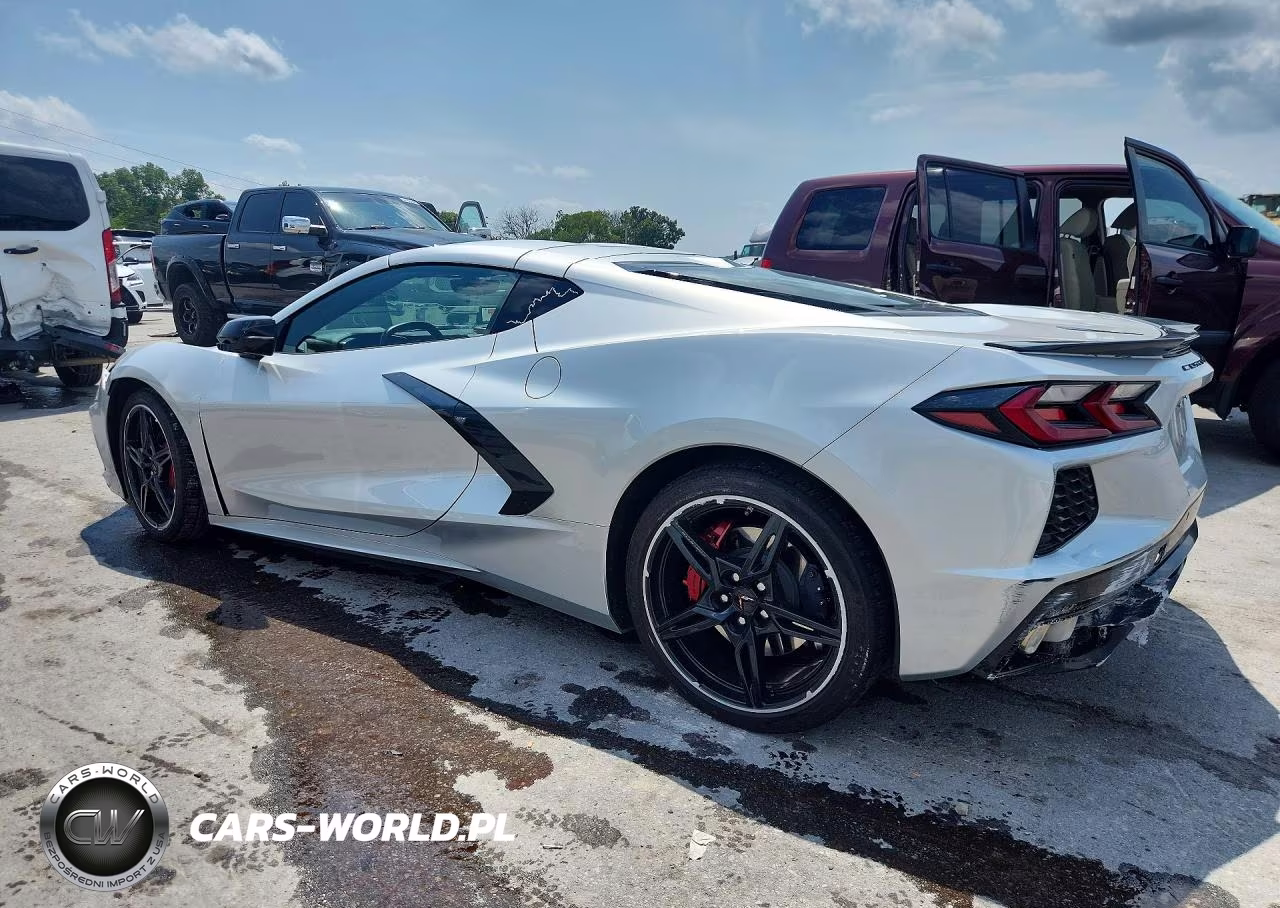 2020 Chevrolet Corvette Stingray 2Lt VIN:1G1Y72D48L5102671 - 2