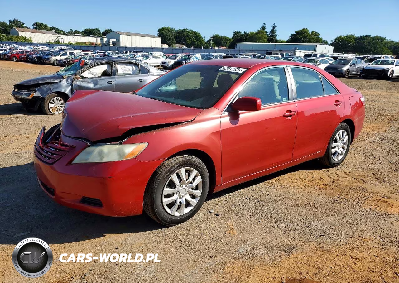 2009 Toyota Camry Le – zdjęcie 1 z 12