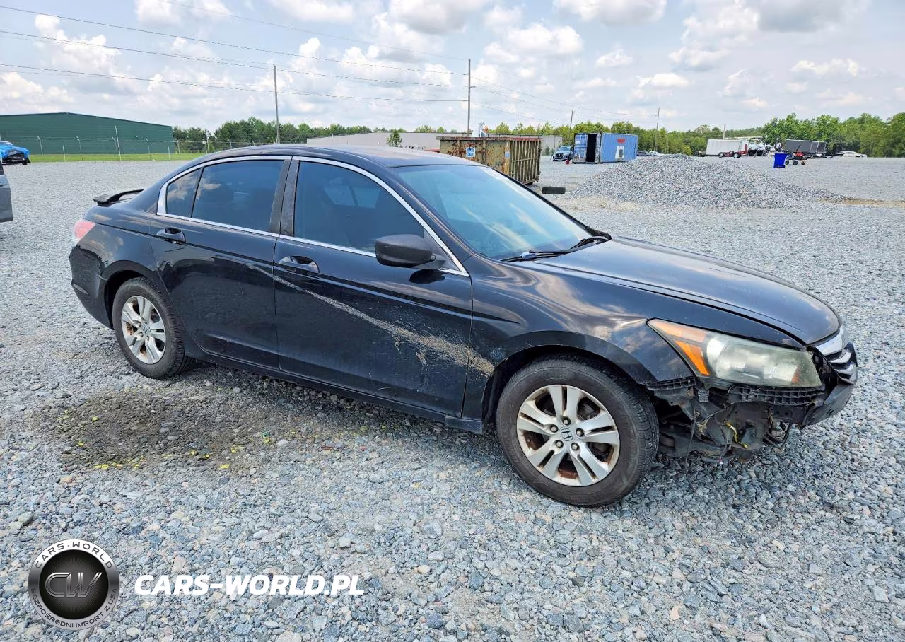 2011 Honda Accord Lx VIN:1HGCP2F30BA081330 - 4