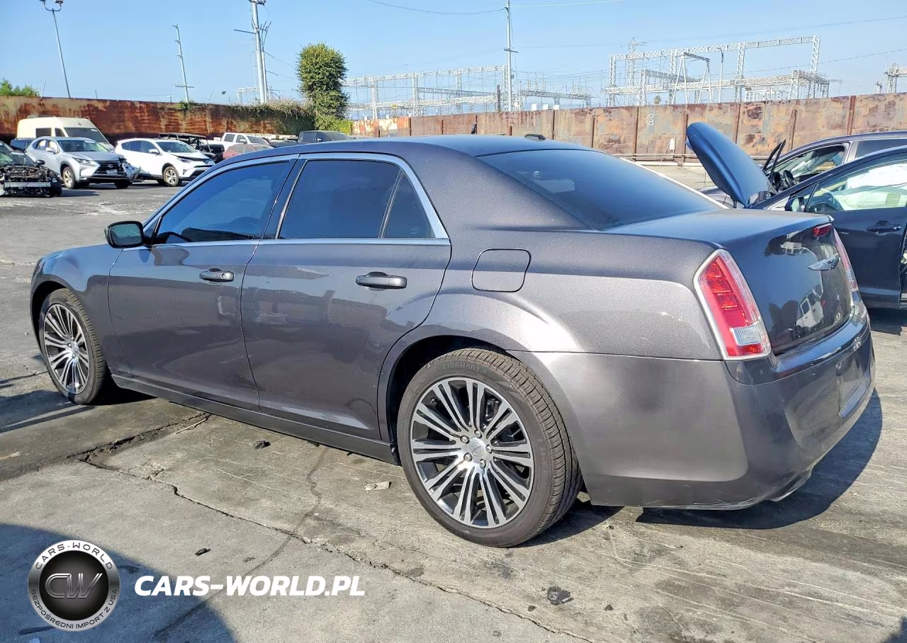 2013 Chrysler 300 S VIN:2C3CCABG5DH547257 - 2