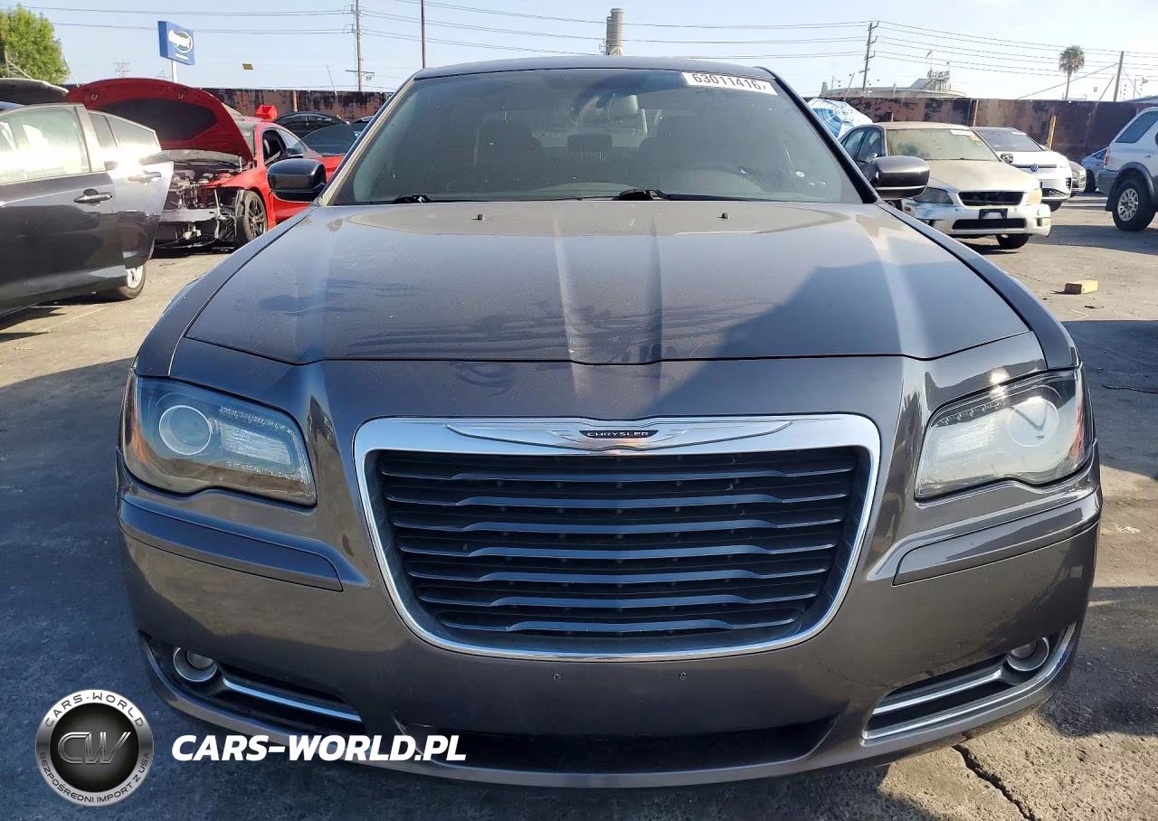 2013 Chrysler 300 S VIN:2C3CCABG5DH547257 - 5