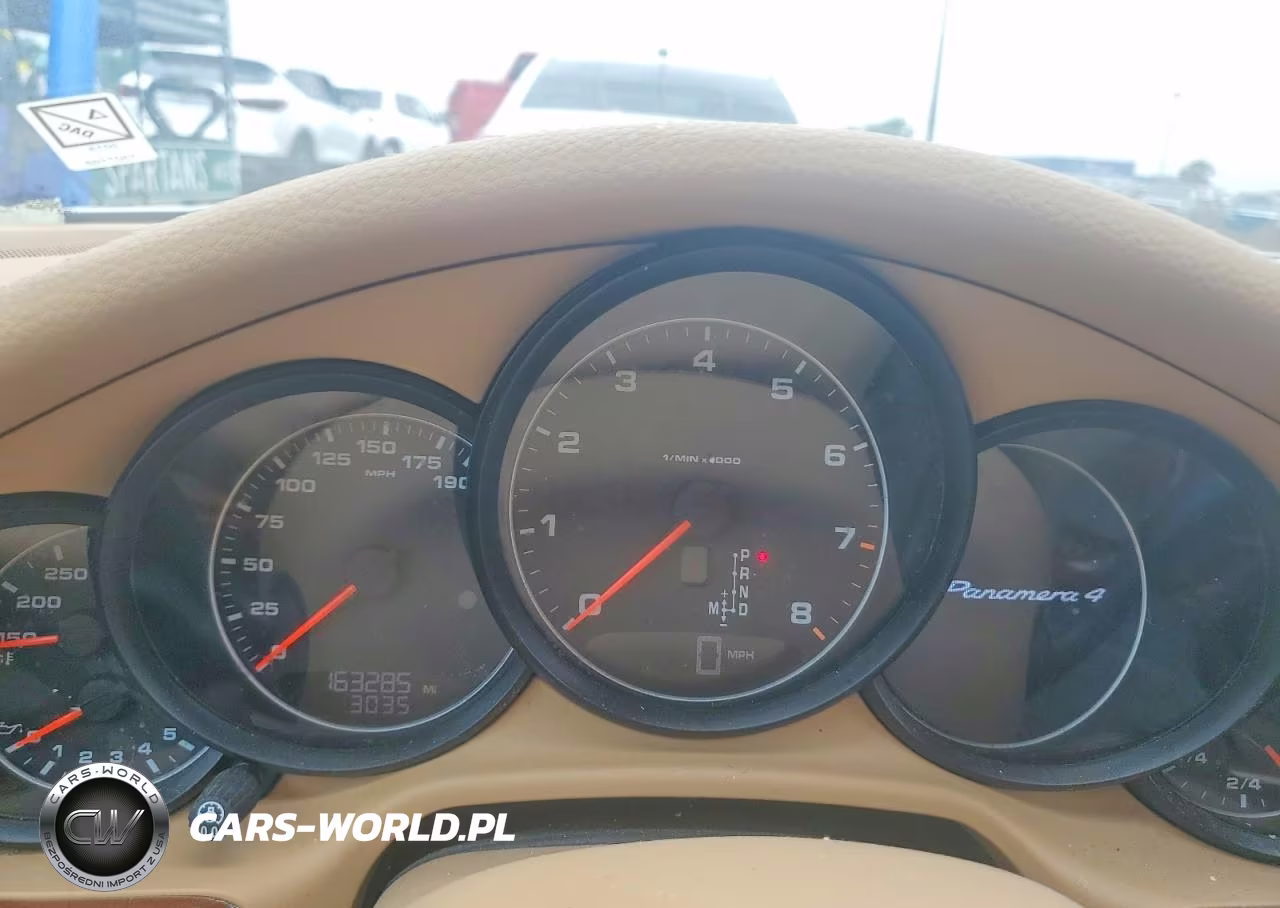 2011 Porsche Panamera 2 VIN:WP0AA2A78BL016599 - 9