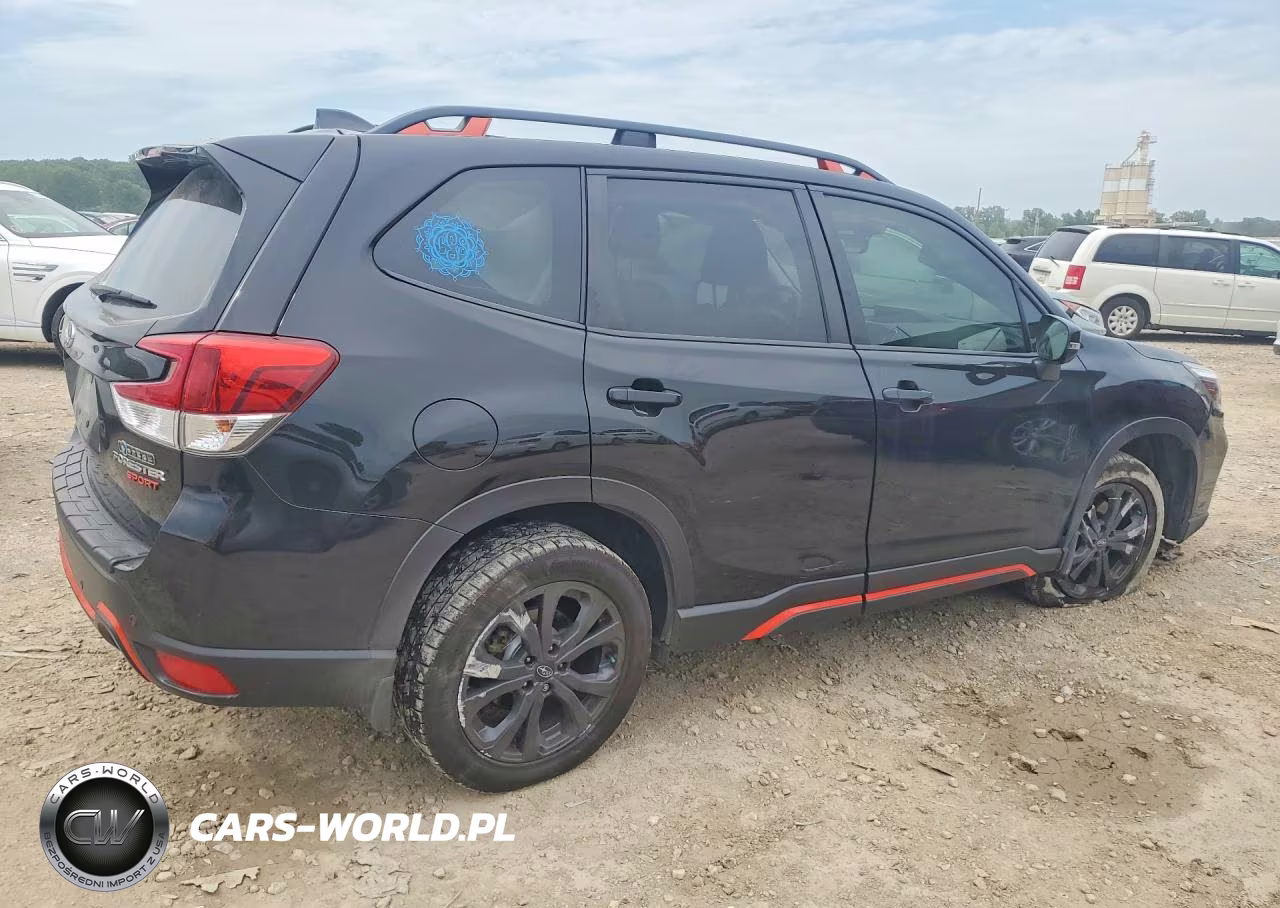 2019 Subaru Forester Sport VIN:JF2SKAPC2KH428442 - 3