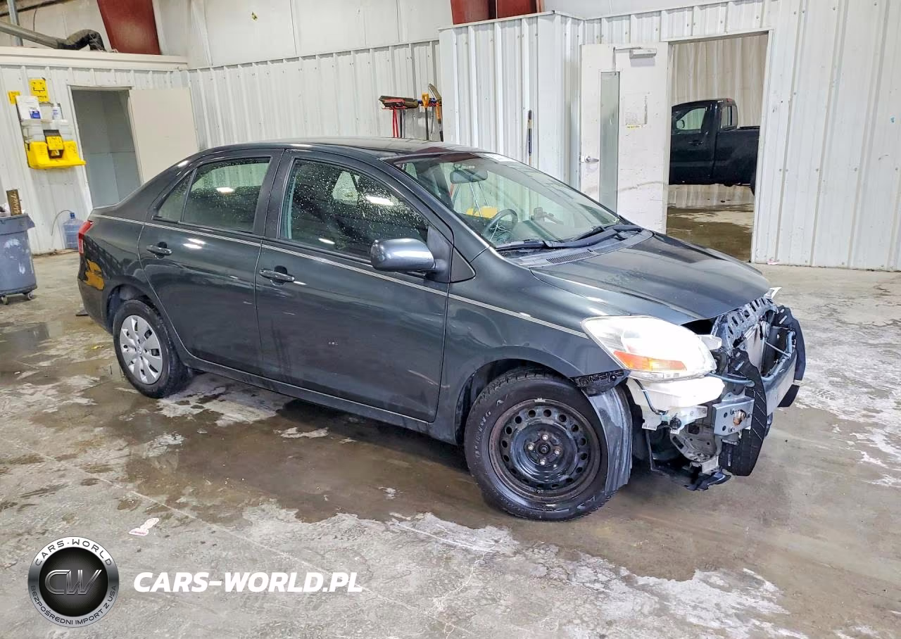 2010 Toyota Yaris Base VIN:JTDBT4K33A1357828 - 4