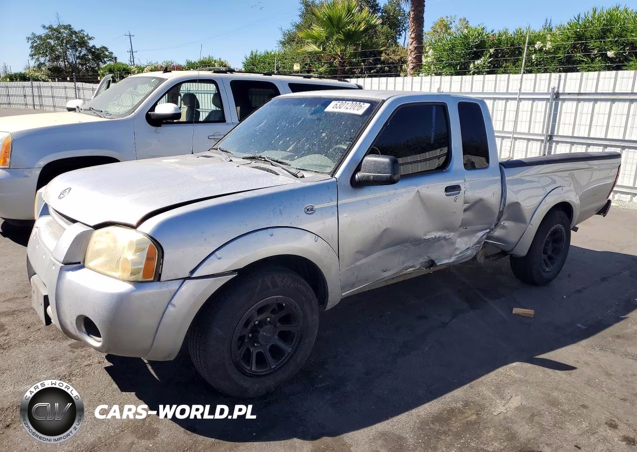 2004 Nissan Frontier Standard