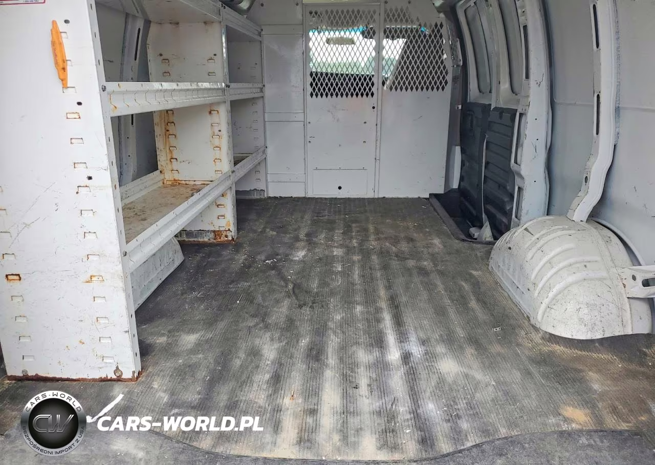 2008 Chevrolet Express 2500 Cargo Delivery Van VIN:1GCGG25C581228185 - 10