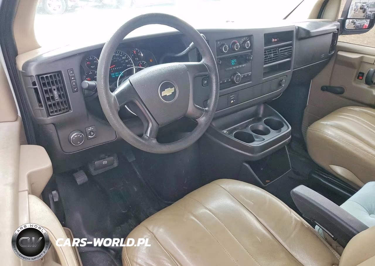 2008 Chevrolet Express 2500 Cargo Delivery Van VIN:1GCGG25C581228185 - 8