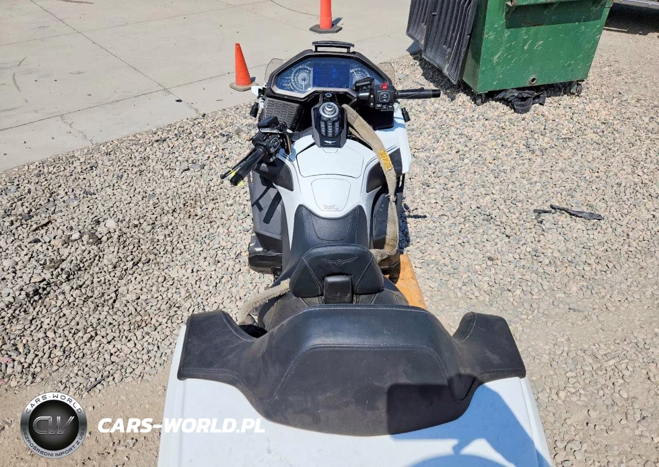 2020 Honda Gl1800 VIN:JH2SC7904LK200083 - 6