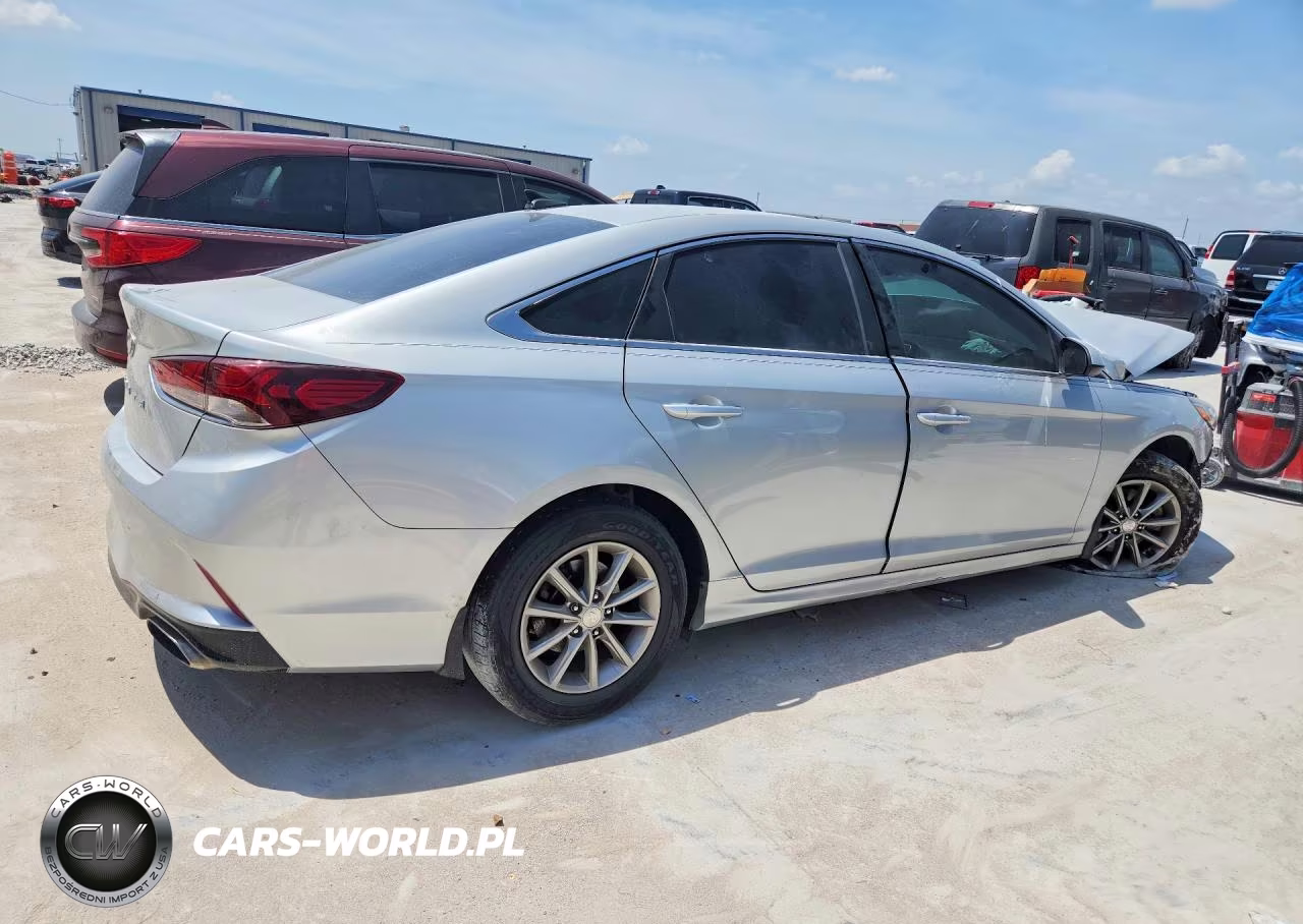 2021 Hyundai Sonata Se VIN:5NPE24AF5KH797555 - 3