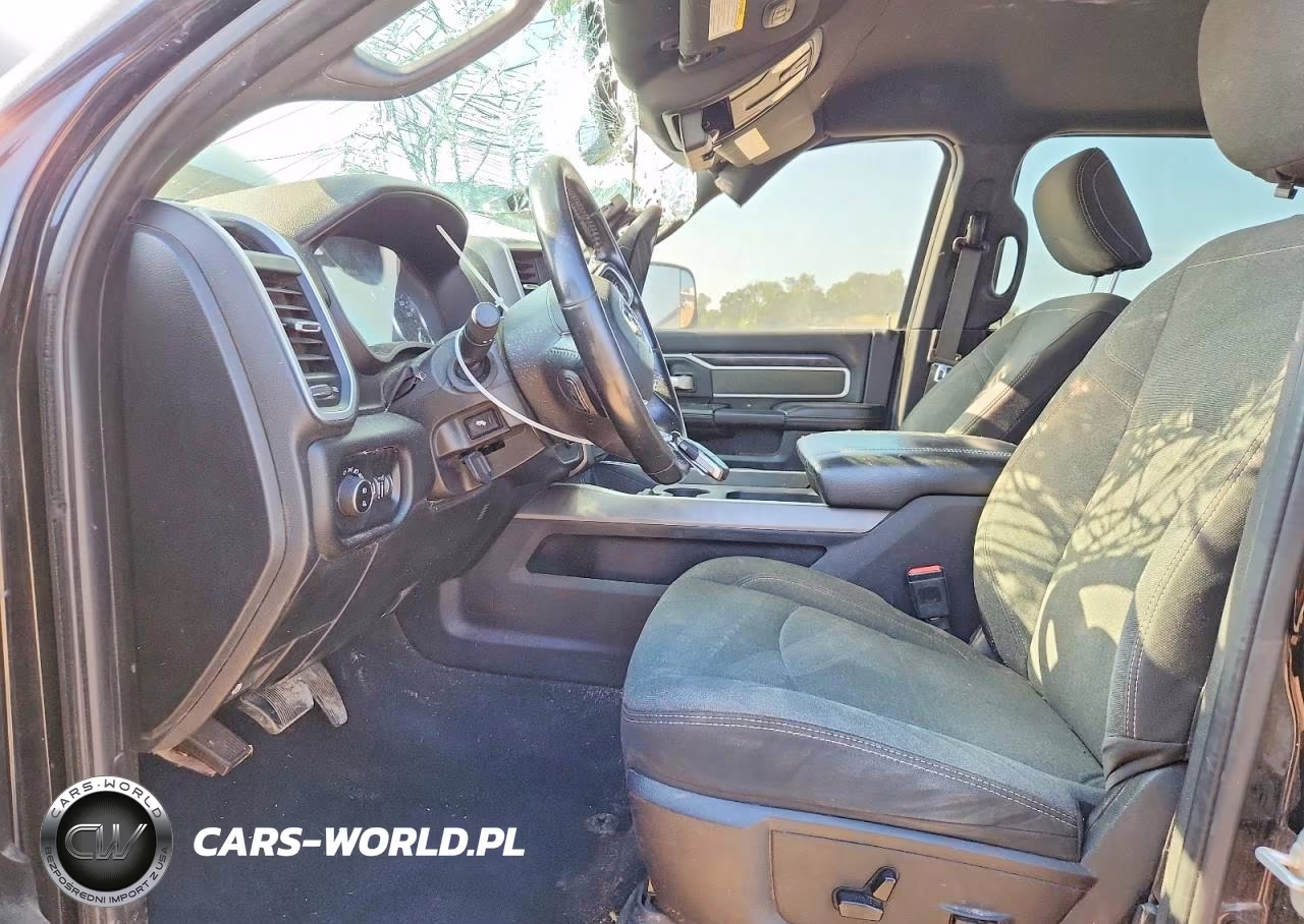 2019 Ram 2500 Big Horn VIN:3C6UR5DJ1KG697045 - 7