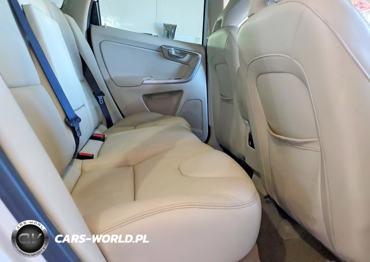 2015 Volvo Xc60 T6 Platinum VIN:YV4902RD3F2581965 - 11