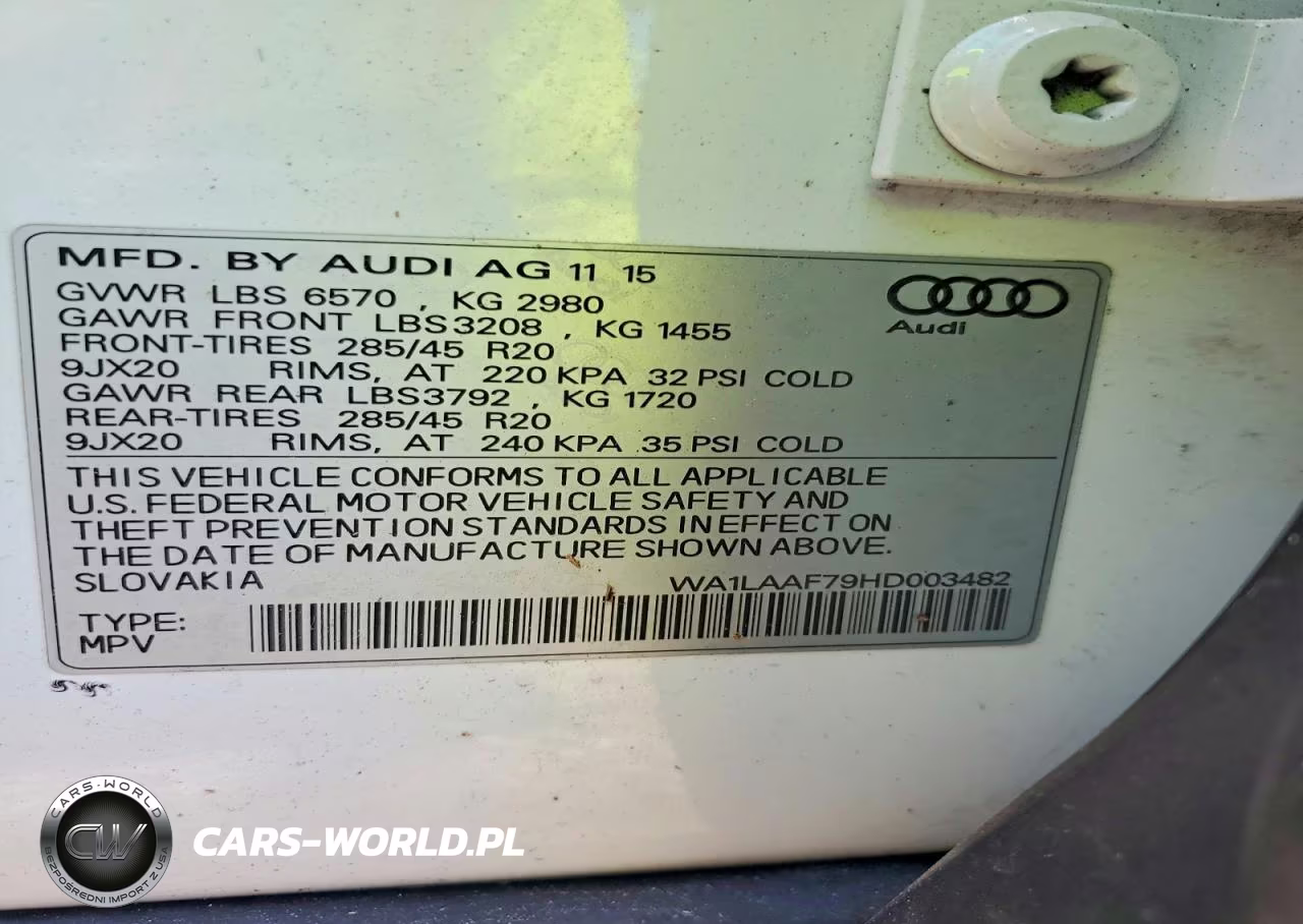 2017 Audi Q7 Premium Plus VIN:WA1LAAF79HD003482 - 12