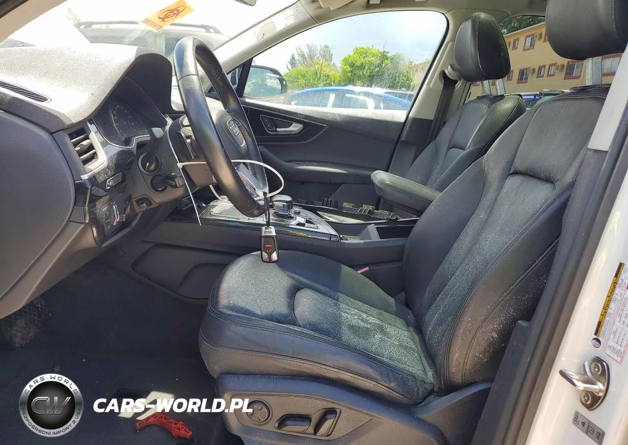 2017 Audi Q7 Premium Plus VIN:WA1LAAF79HD003482 - 7