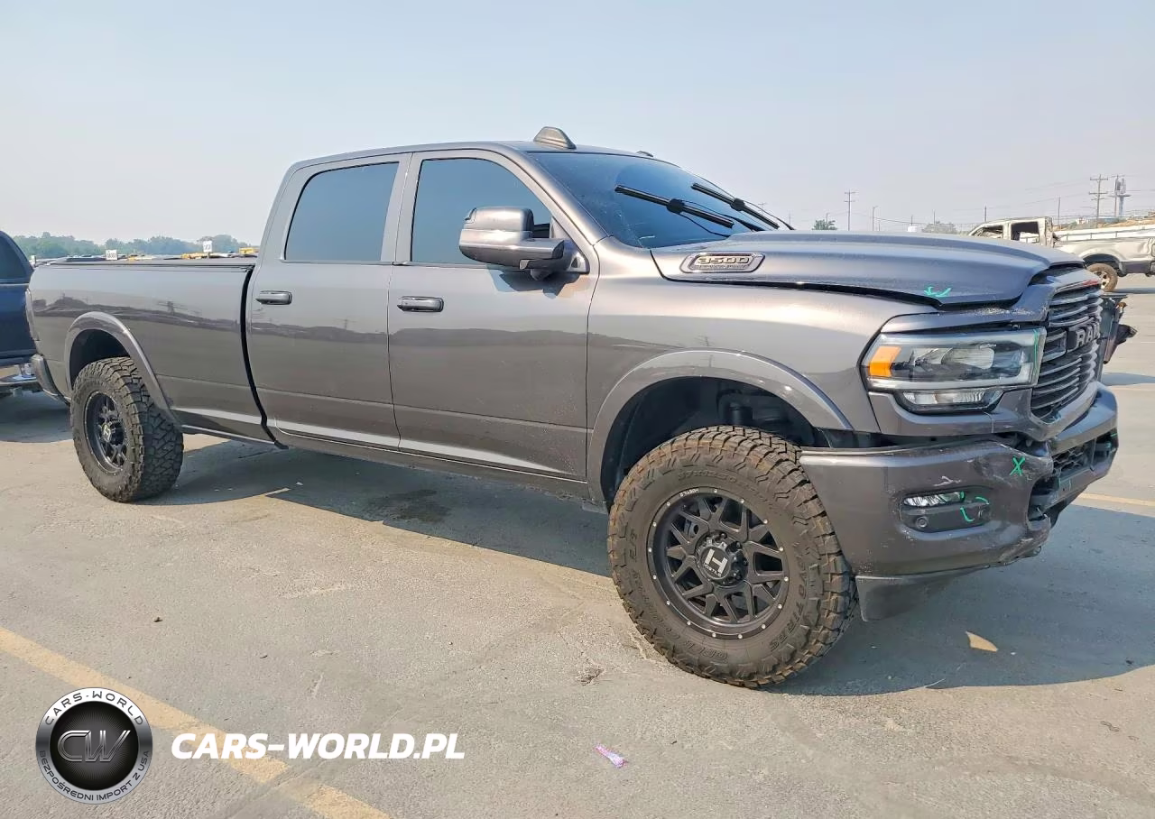 2022 Ram 3500 Laramie VIN:3C63R3JL8NG244535 - 4