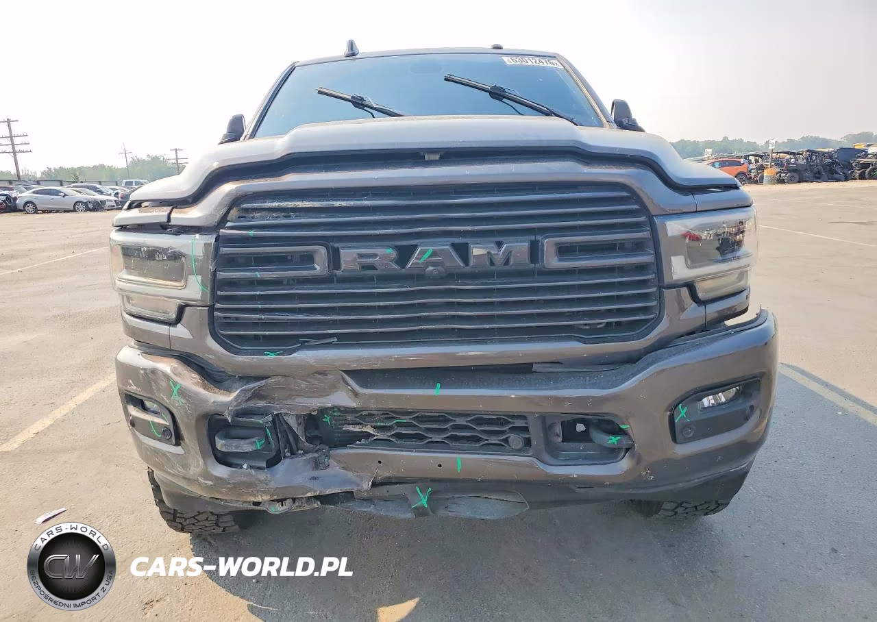 2022 Ram 3500 Laramie VIN:3C63R3JL8NG244535 - 5