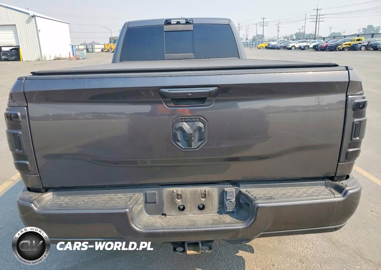 2022 Ram 3500 Laramie VIN:3C63R3JL8NG244535 - 6