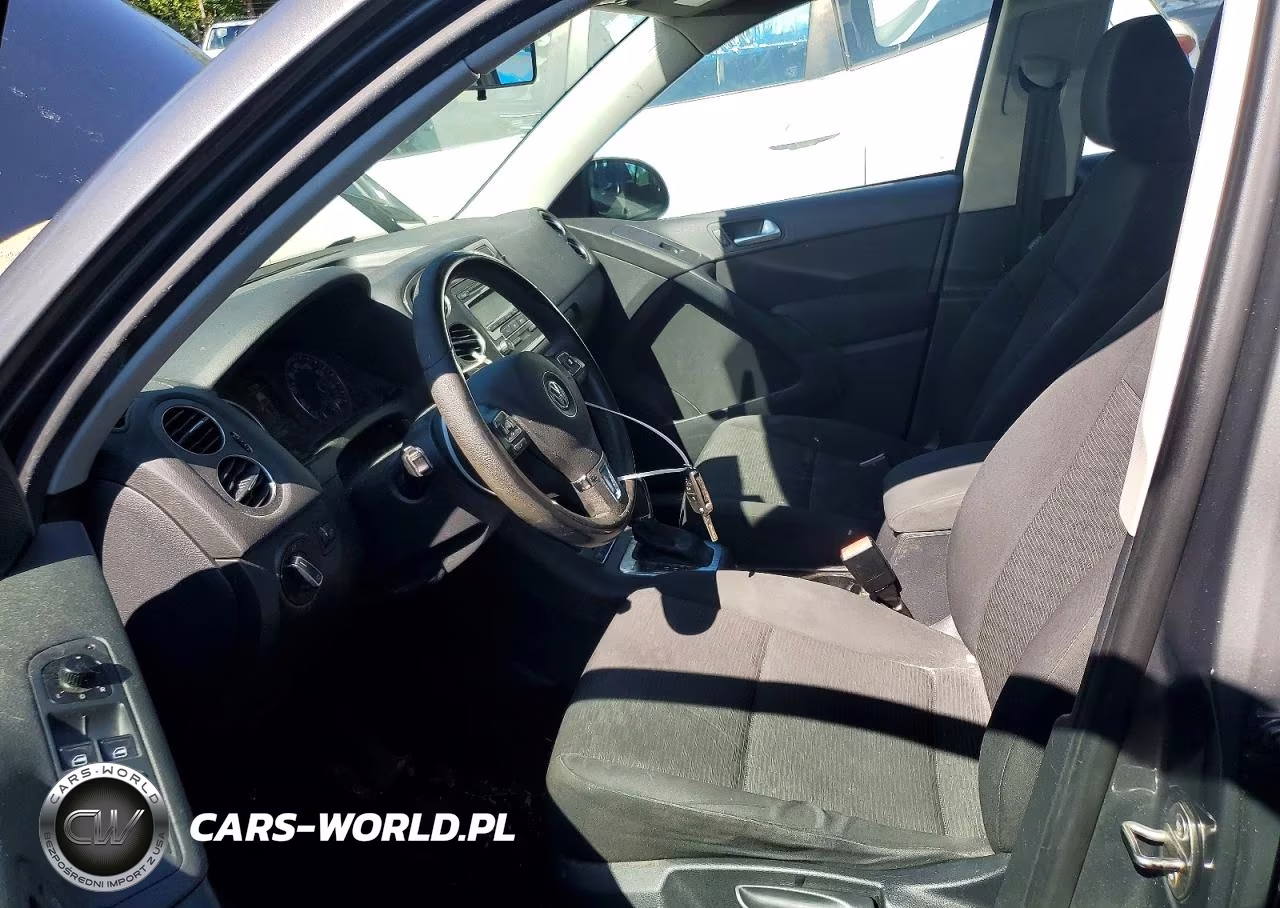 2014 Volkswagen Tiguan S VIN:WVGBV3AXXEW508838 - 7