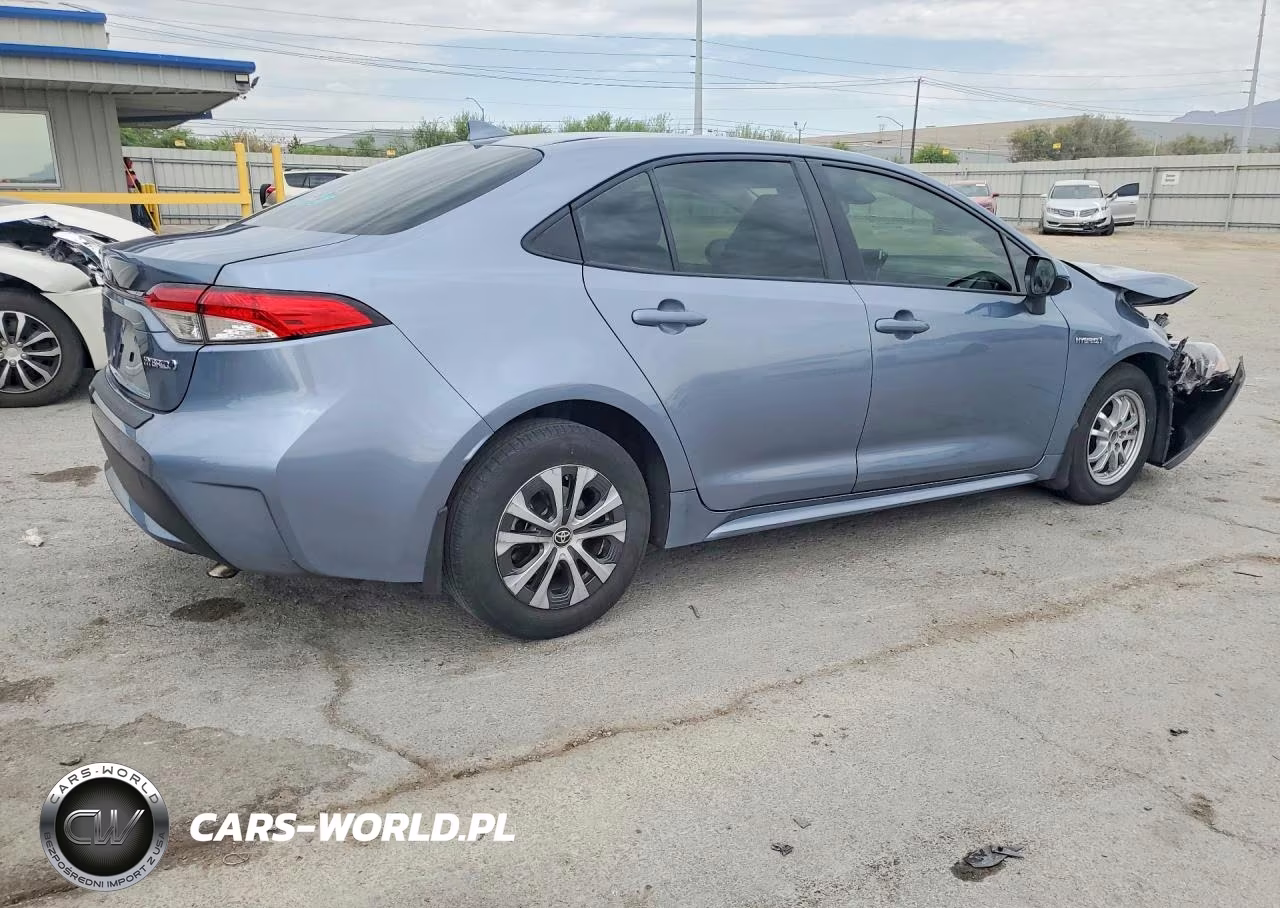 2021 Toyota Corolla Le VIN:JTDEAMDE0MJ003805 - 3