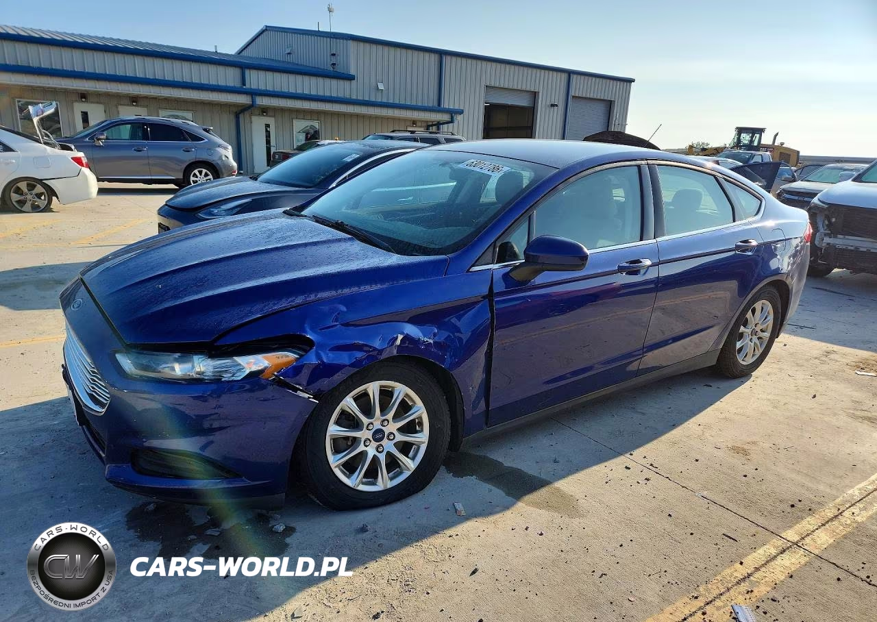 2015 Ford Fusion S – zdjęcie 1 z 12