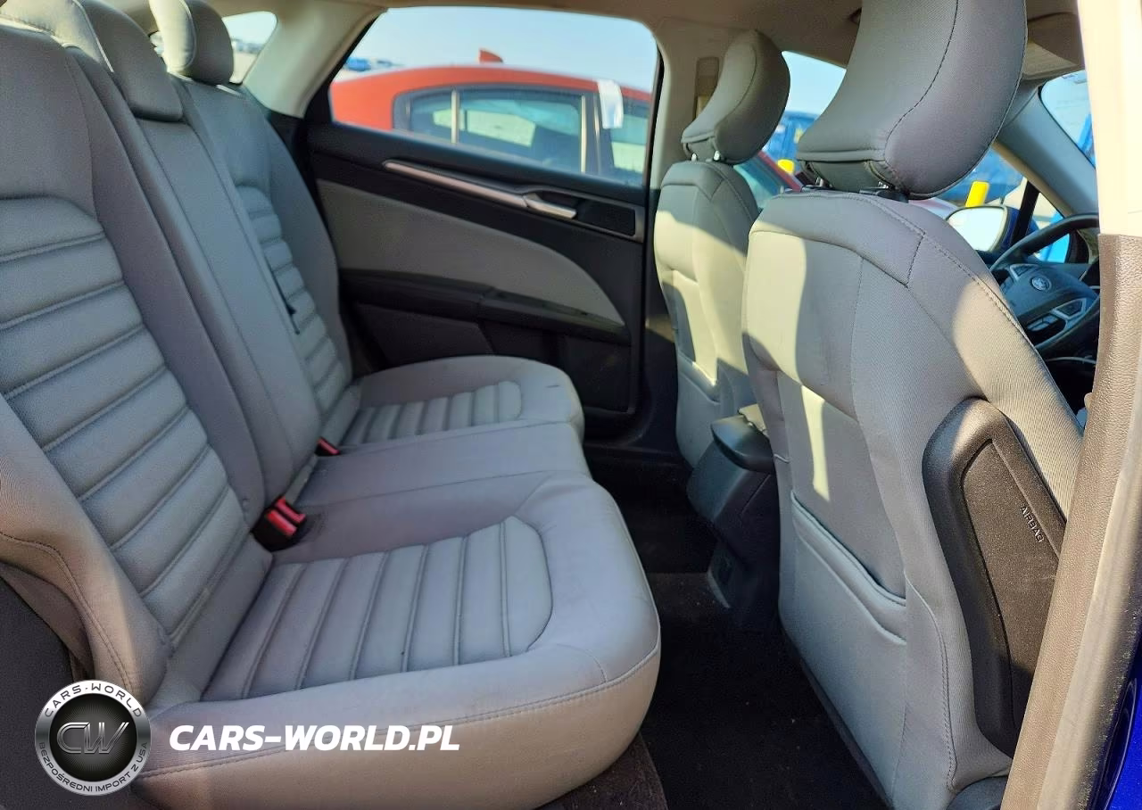 2015 Ford Fusion S VIN:3FA6P0G76FR168538 - 10