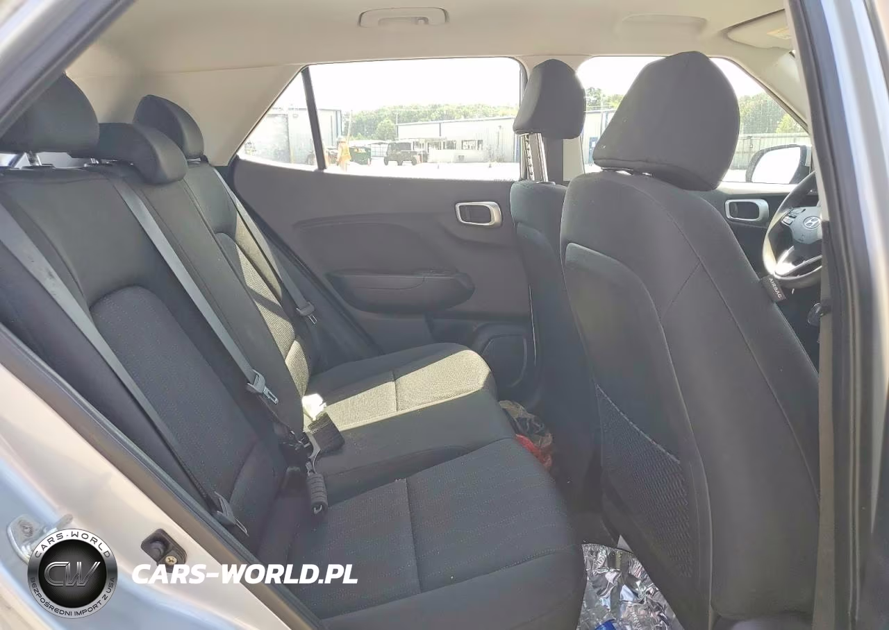 2022 Hyundai Venue Se VIN:KMHRB8A36NU149176 - 11
