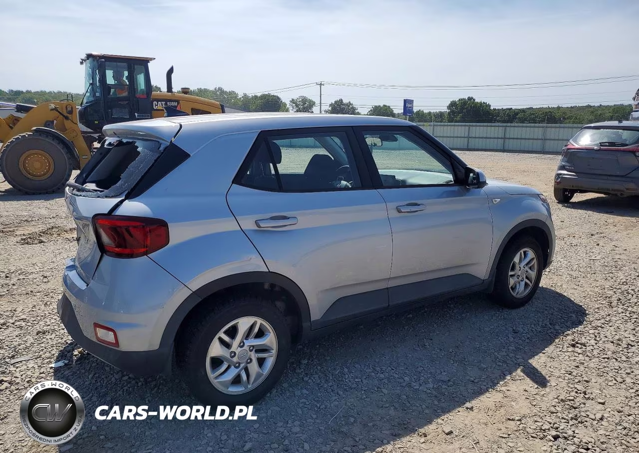 2022 Hyundai Venue Se VIN:KMHRB8A36NU149176 - 3