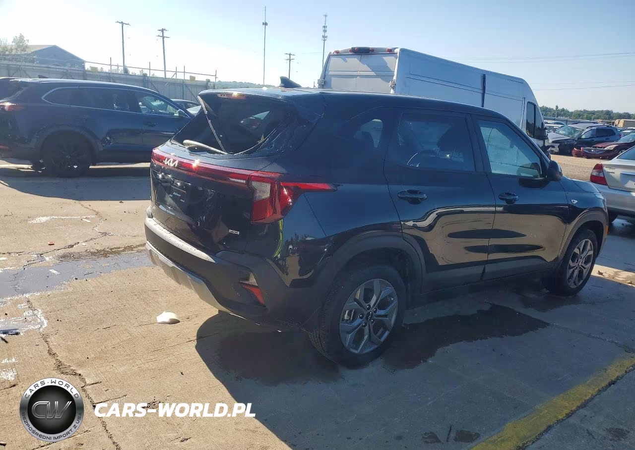 2026 Kia Seltos Lx VIN:KNDEPCAA9T7852613 - 3