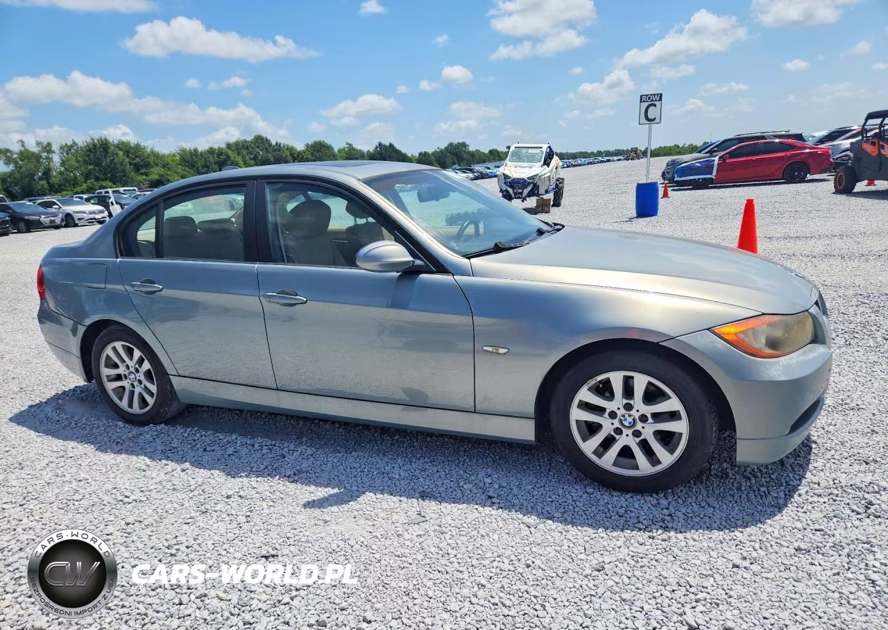 2007 BMW 328 I VIN:WBAVA37587NL11000 - 4