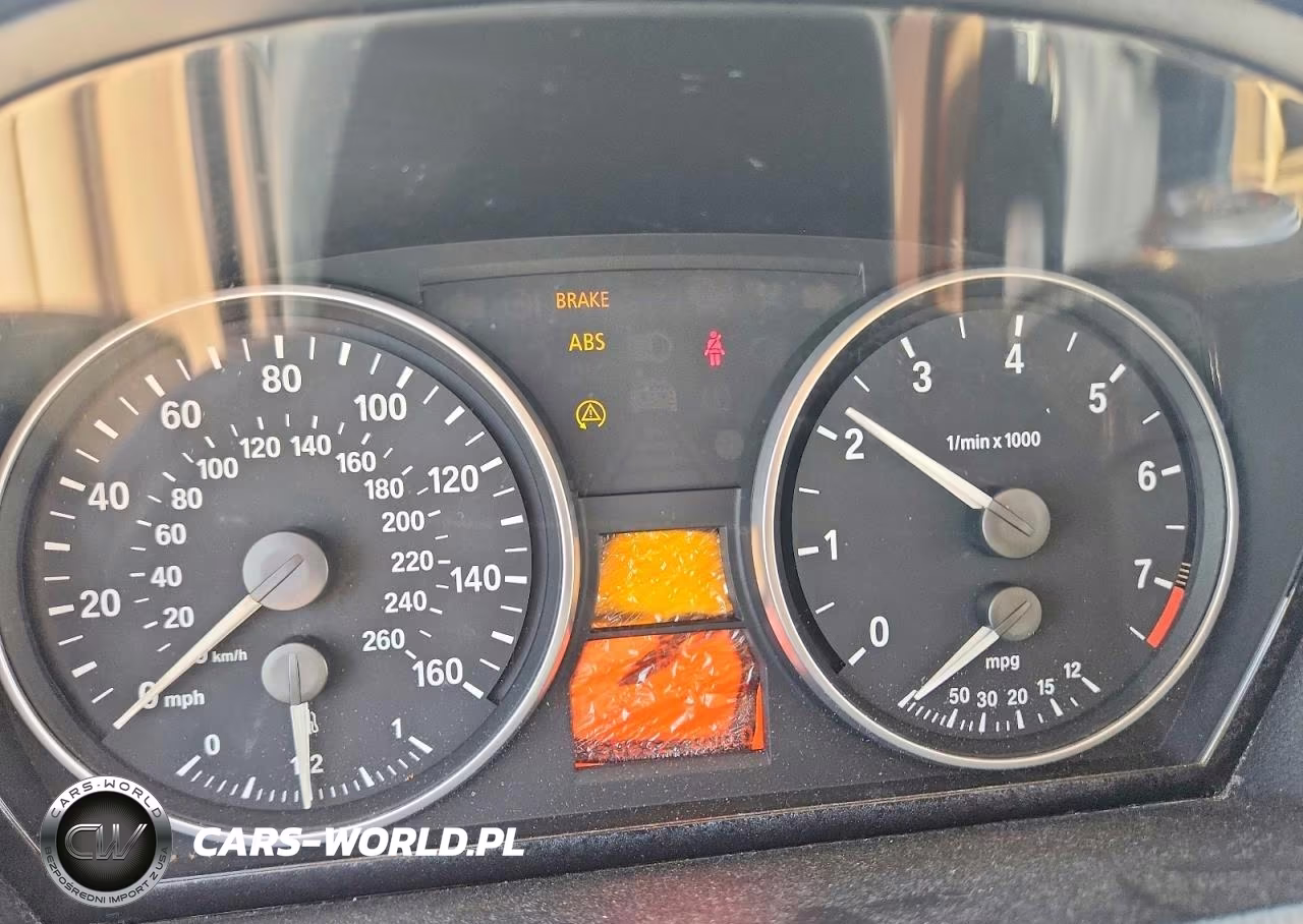2007 BMW 328 I VIN:WBAVA37587NL11000 - 9