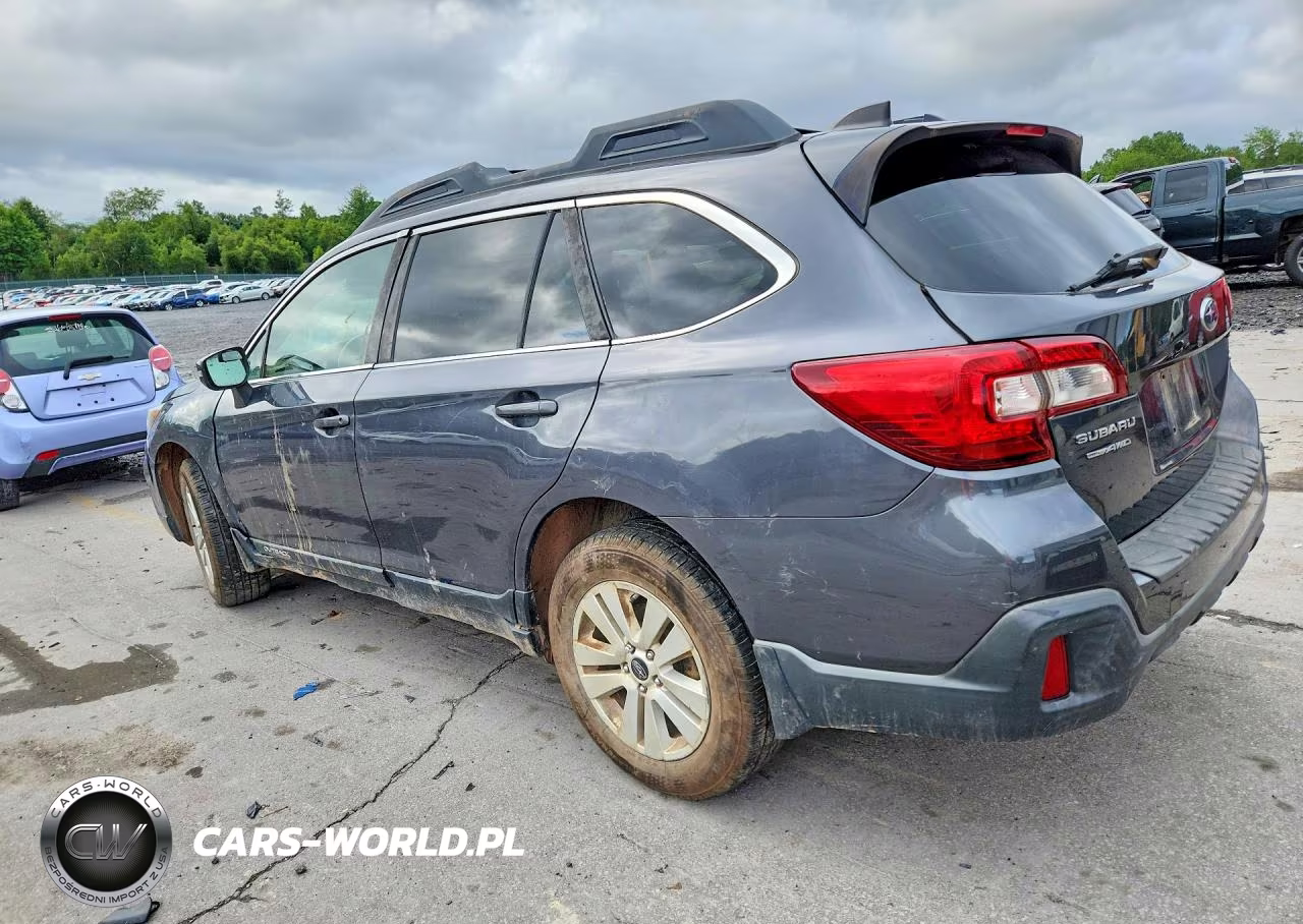 2019 Subaru Outback 2.5I Premium VIN:4S4BSAFC9K3370810 - 2