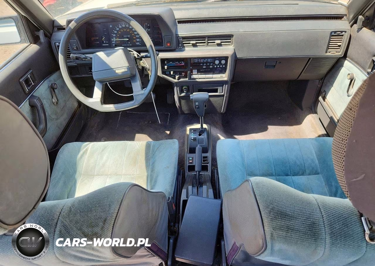 1986 Toyota Camry Deluxe VIN:JT2SV12E3G0430715 - 8