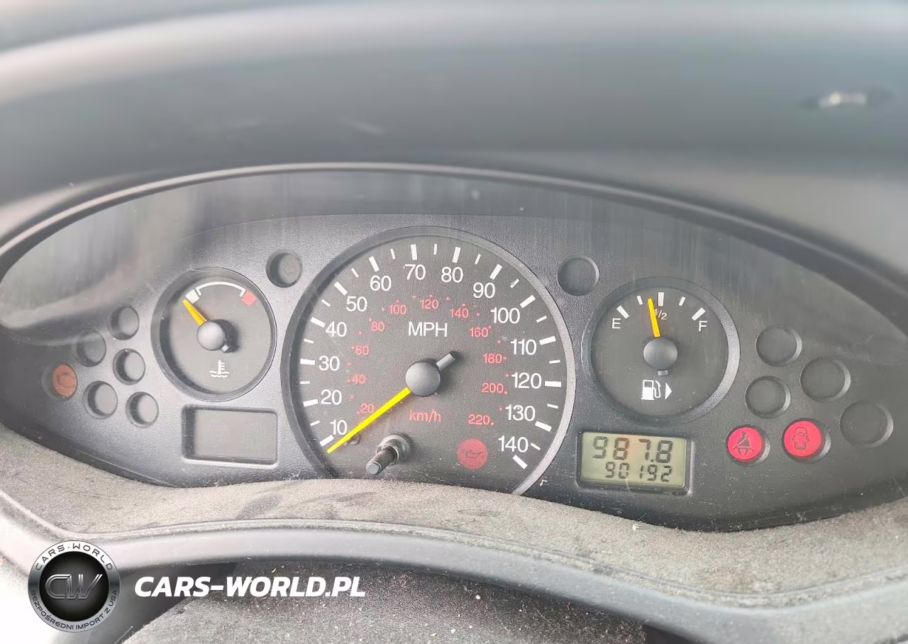 2003 Ford Focus Lx VIN:1FAFP33PX3W267816 - 9