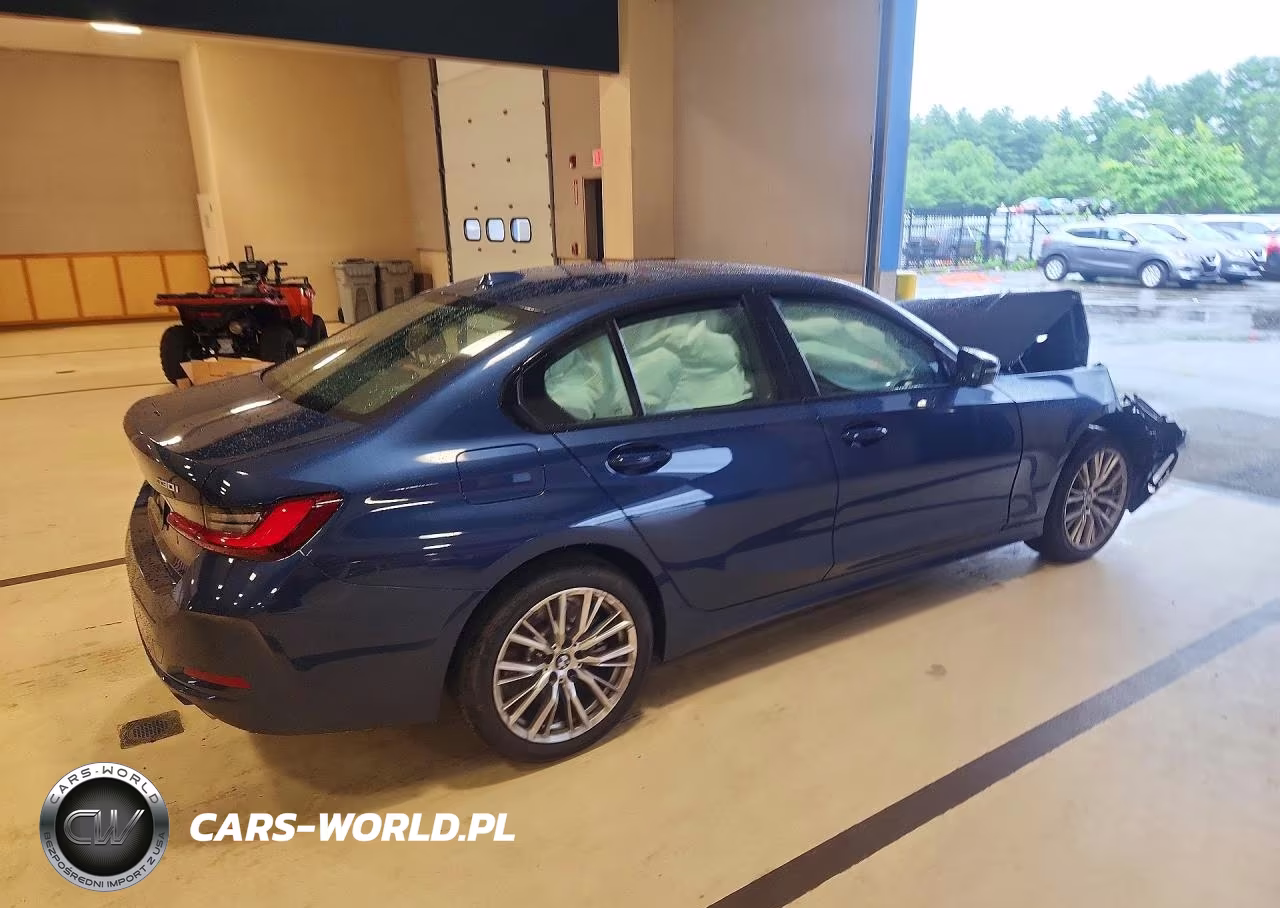 2023 BMW 330Xi VIN:3MW89FF03P8C93702 - 3