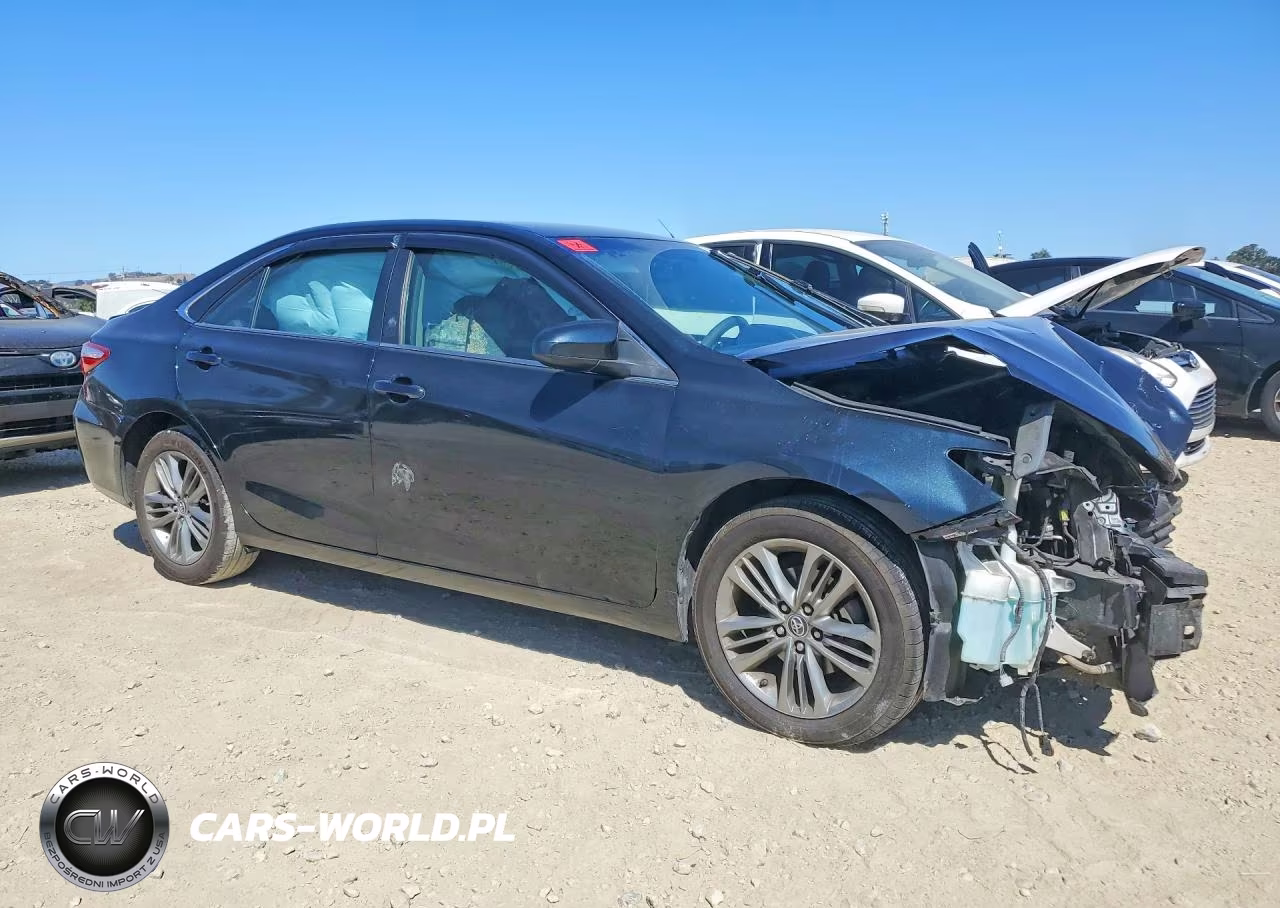 2015 Toyota Camry Se VIN:4T1BF1FK6FU001446 - 4