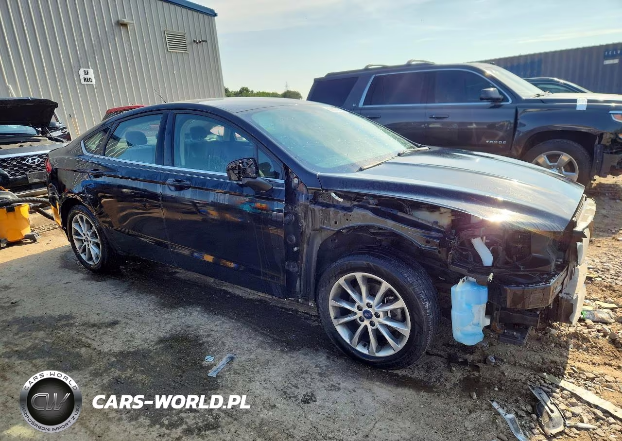 2017 Ford Fusion Se VIN:3FA6P0HDXHR372248 - 4