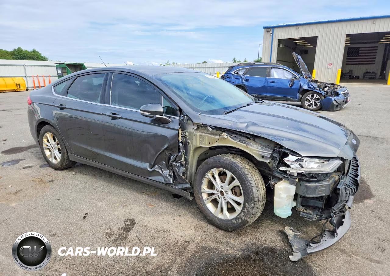2017 Ford Fusion Se VIN:3FA6P0HD5HR228316 - 4