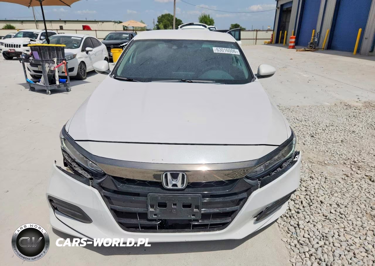 2018 Honda Accord Lx VIN:1HGCV1F10JA215234 - 5