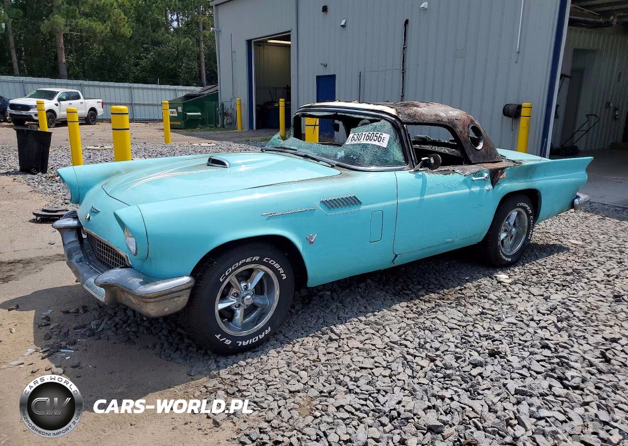 1957 Ford Thundrbird – zdjęcie 1 z 11