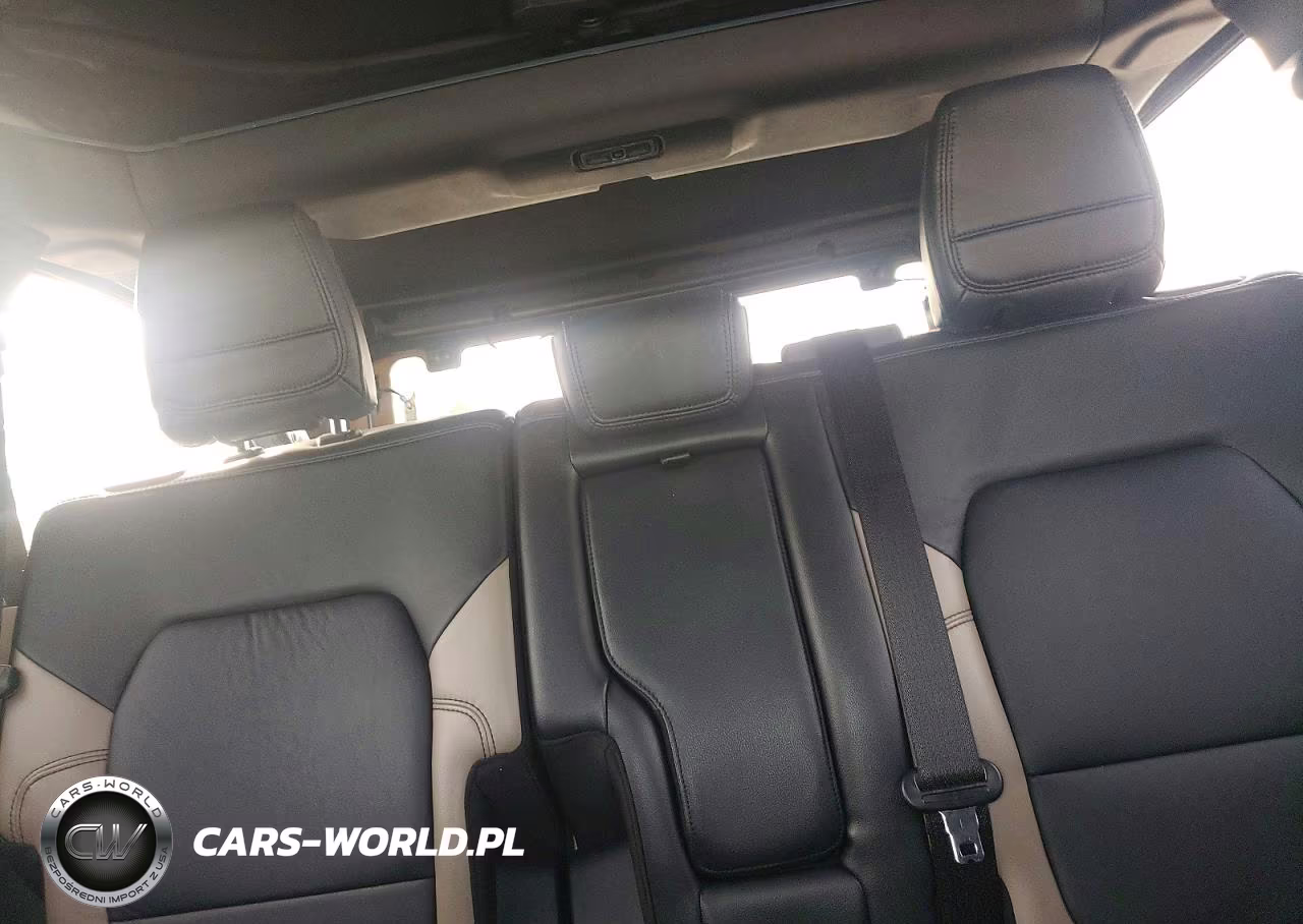 2022 Ford Bronco Base VIN:1FMEE5DP4NLB34829 - 10