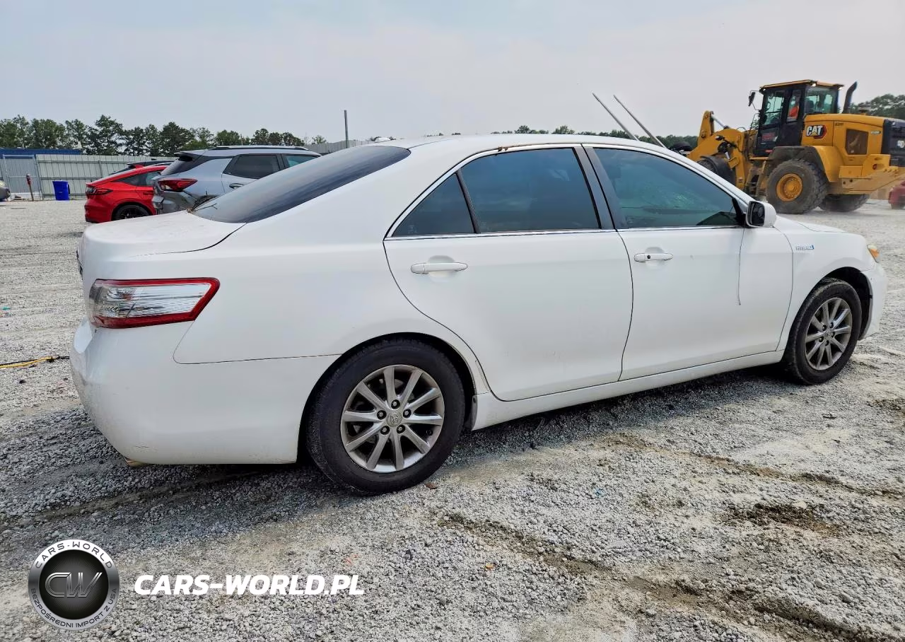 2011 Toyota Camry Hybrid VIN:4T1BB3EKXBU128624 - 3