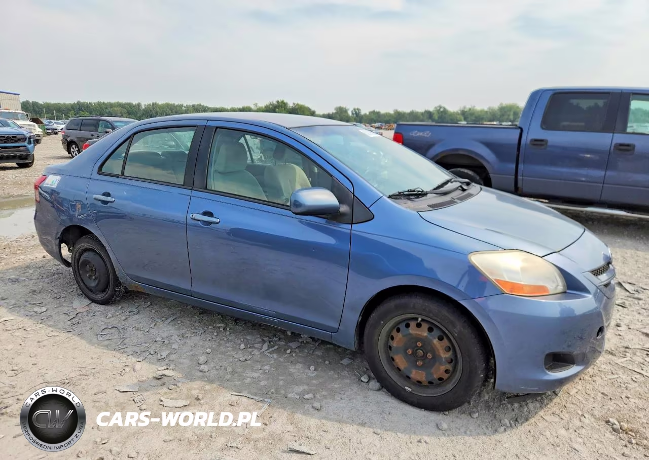 2008 Toyota Yaris Base VIN:JTDBT923684039935 - 4