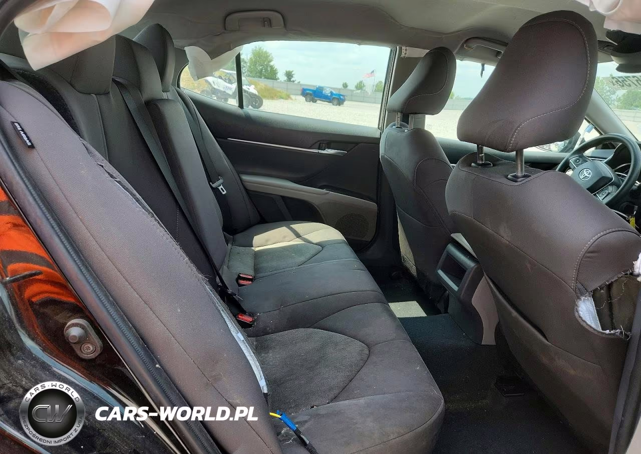 2023 Toyota Camry Le VIN:4T1C11BK3PU087437 - 10