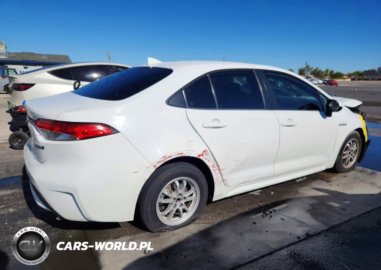 2020 Toyota Corolla Le VIN:JTDEBRBE0LJ009602 - 3