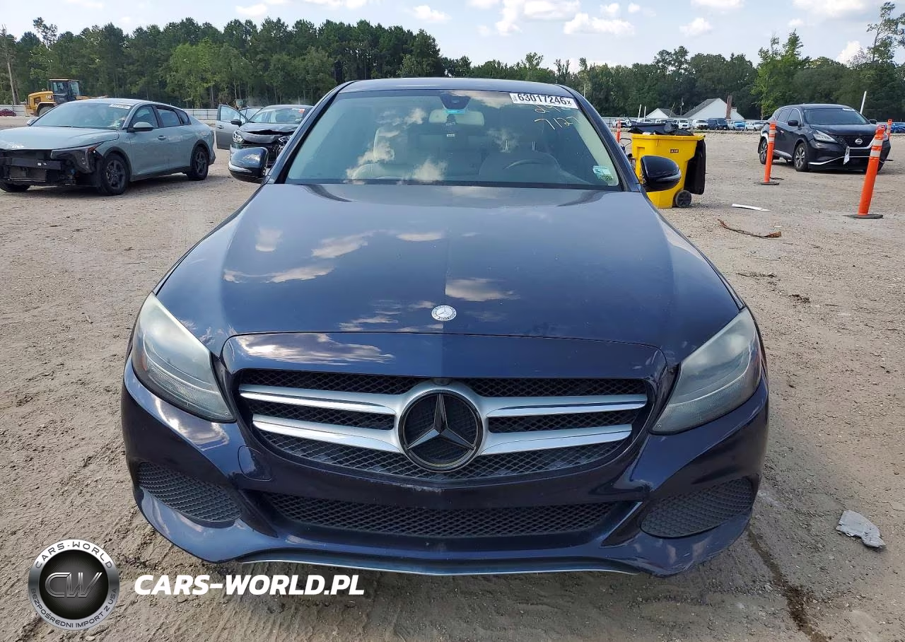 2016 Mercedes-Benz C 300 VIN:55SWF4JB5GU162894 - 5