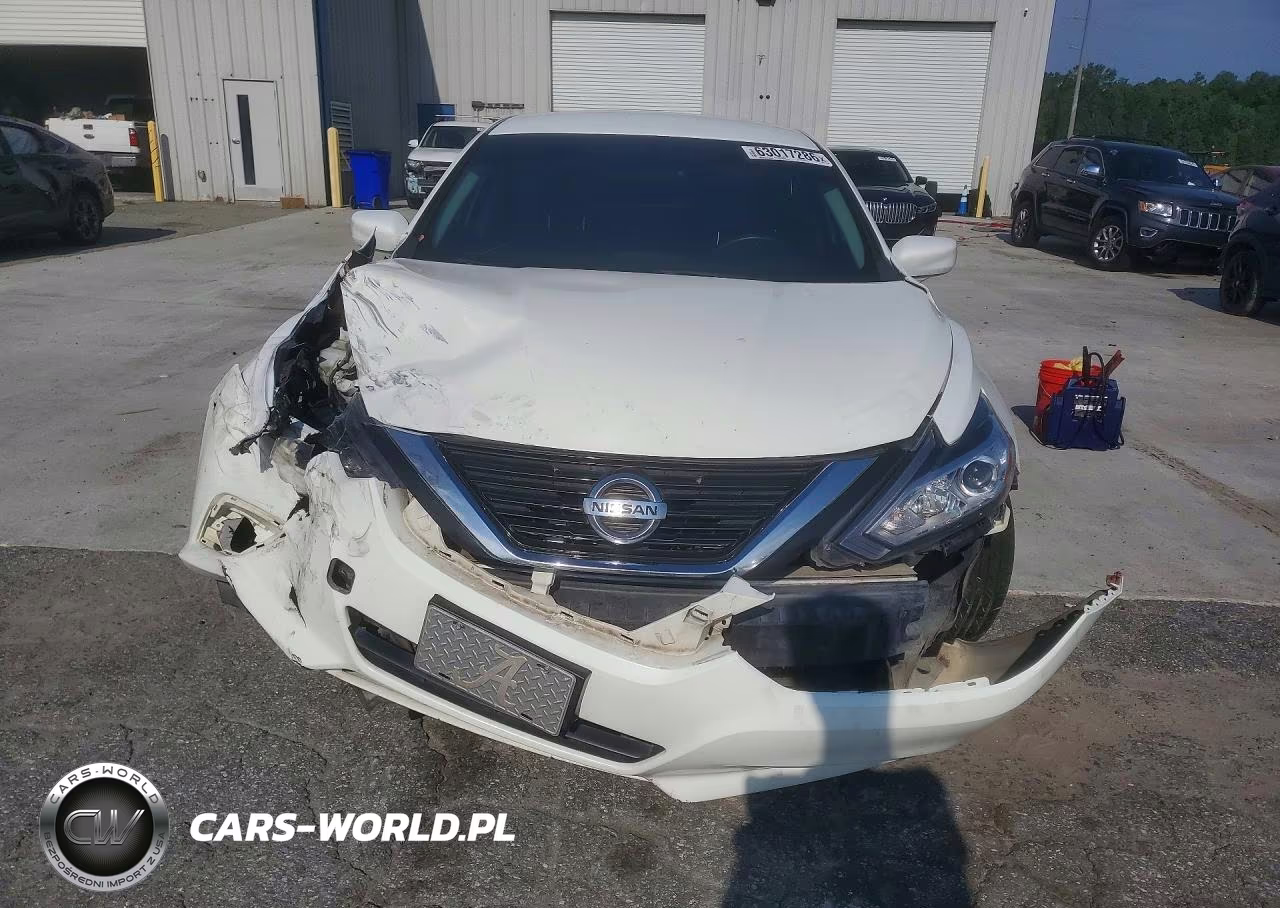 2017 Nissan Altima 2.5 S VIN:1N4AL3AP1HC144312 - 5