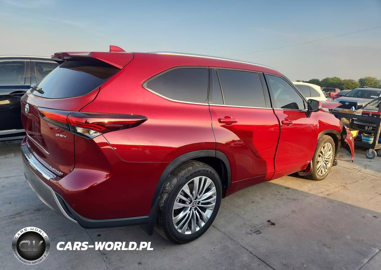 2026 Toyota Highlander Hybrid Platinum VIN:5TDEBRCH2TS702392 - 3