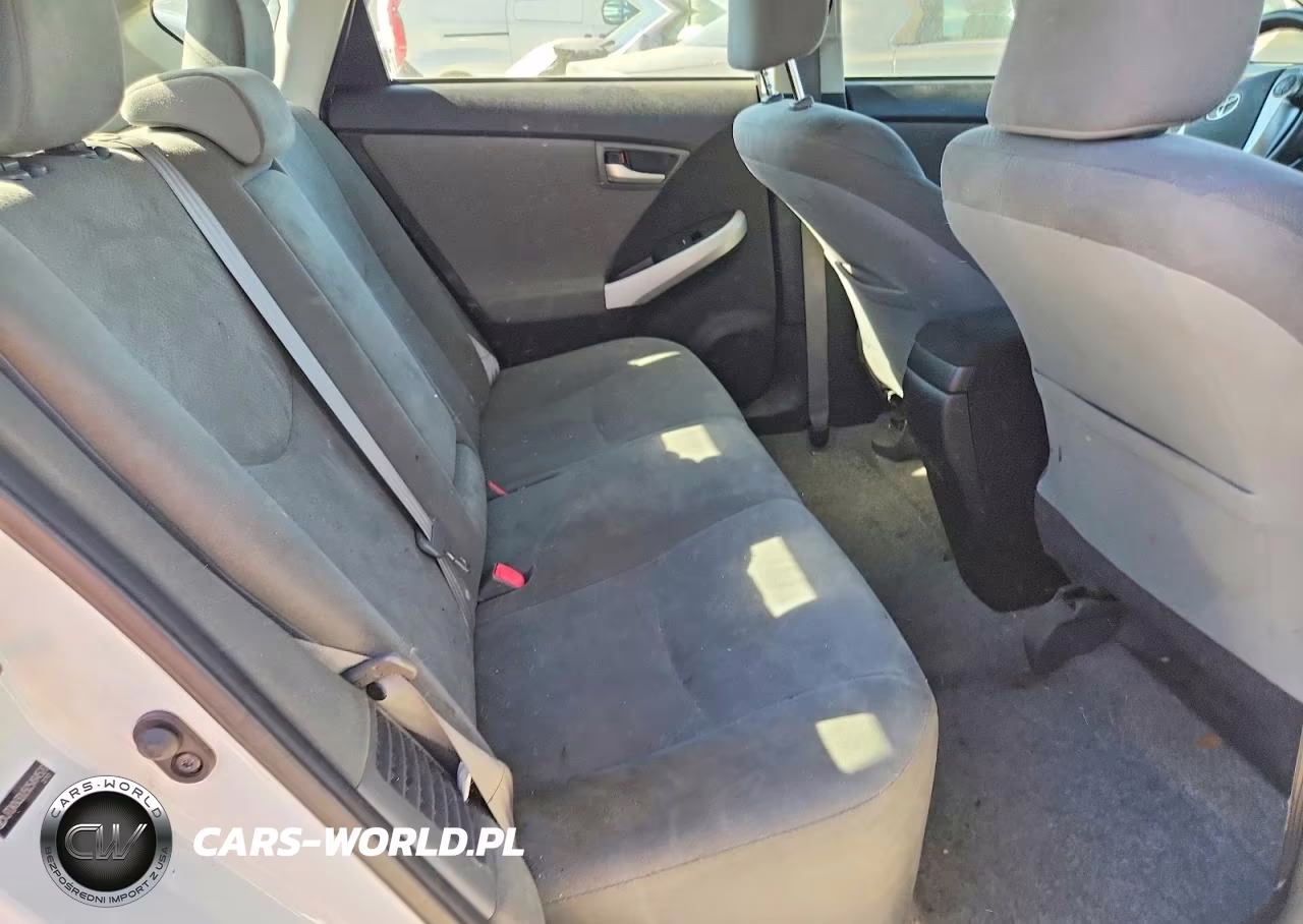 2012 Toyota Prius Three VIN:JTDKN3DU5C5494520 - 10